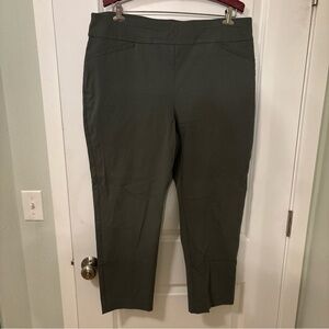 Chicos Fabulously Slimming Ankle Pants -Elastic Waist-Size 3-XL-Khaki Green